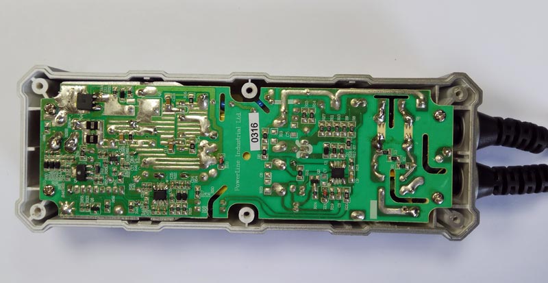 Battery Service Universal PL-C004P – зарядное устройство для автомобильных аккумуляторов, тест