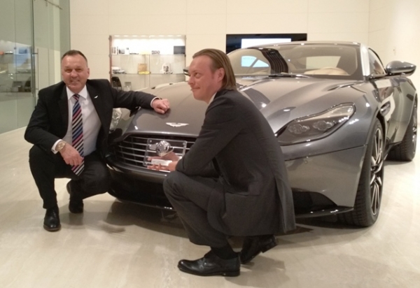 На фотографии: Марк Кенворси – Операционный директор Aston Martin в Европе,  Андрей Павлович - председатель правления, генеральный директор АВИЛОН Автомобильная Группа. 