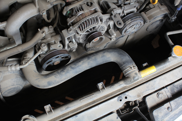 Смазываем ролики и проверяем ремень ГРМ Subaru Impreza 1.5