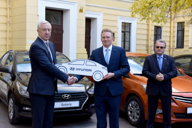              : «Hyundai Solaris —    ,  ,       .  ,             ».