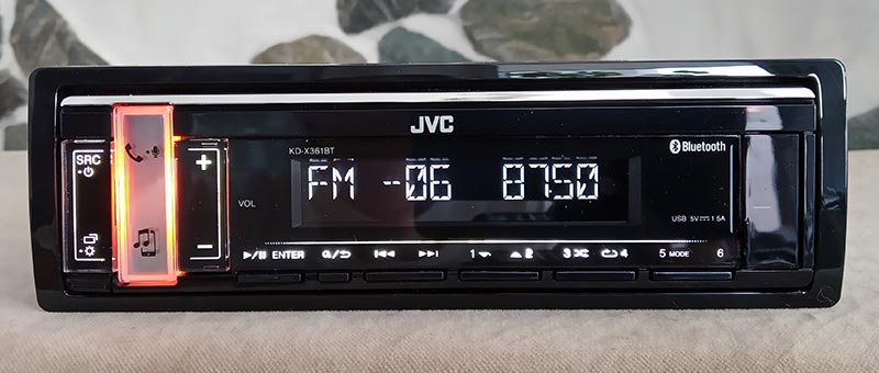 JVC KD-X361BT –    USB  Bluetooth, 