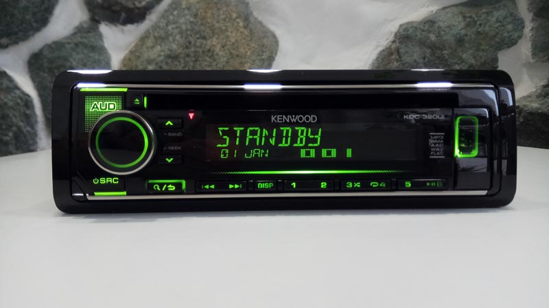 Kenwood KDC-320UI –  CD-  USB, 