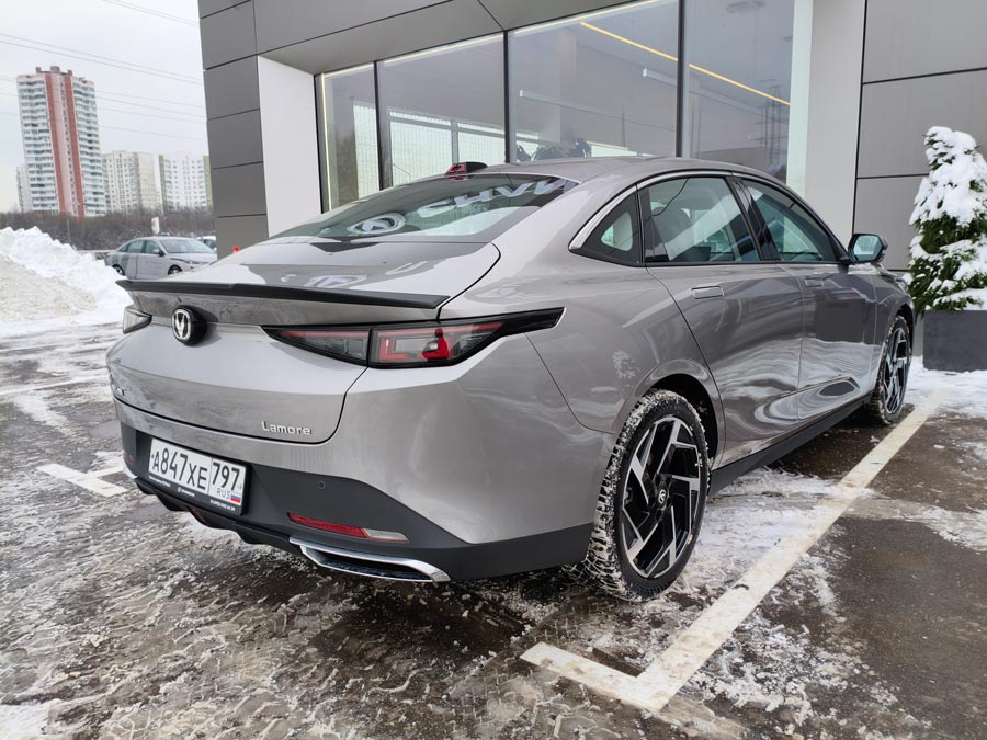 ������ ��������� Changan Lamore ������ ������ �����