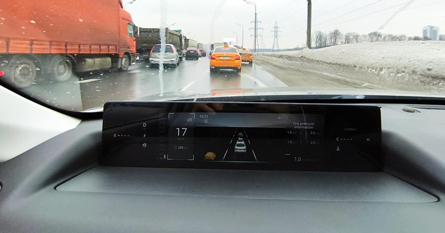 ������� ������ �������� Changan Lamore ����������� ��������