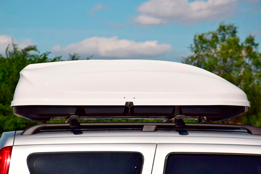     Changan CS95.  1.    .