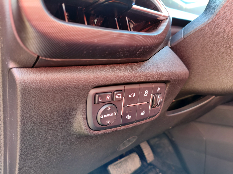    CHANGAN EADO PLUS.    . 