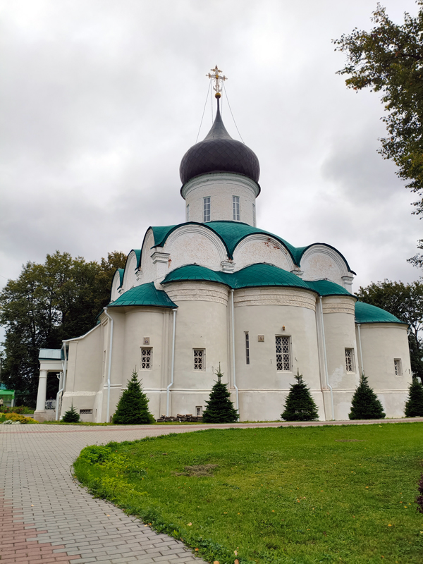    CHANGAN EADO PLUS.    . 