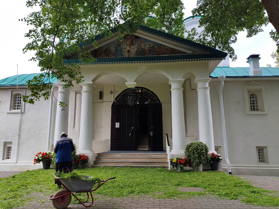    CHANGAN EADO PLUS.    . 