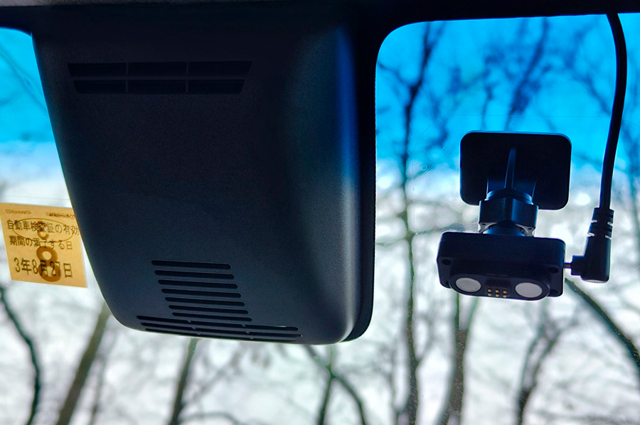 ���� ����������������� iBOX RoadScan 4K WiFi GPS Dual: ������� �����������, ������ ����������� � ������ GPS-�����������