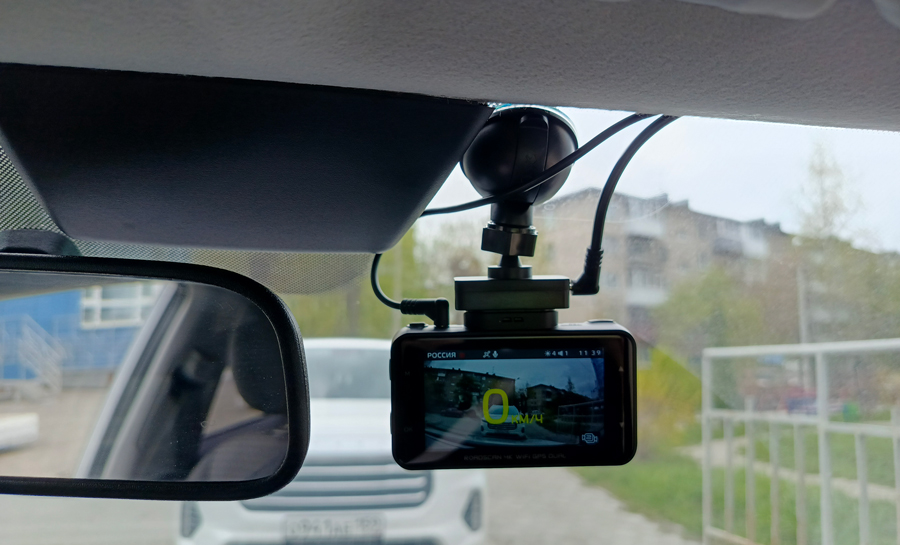 ���� ����������������� iBOX RoadScan 4K WiFi GPS Dual: ������� �����������, ������ ����������� � ������ GPS-�����������