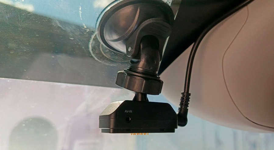 Sho-Me A15 4K: ���������������� � ������� 4K, GPS/������� � Wi-Fi � ����� ������� � ������ ������