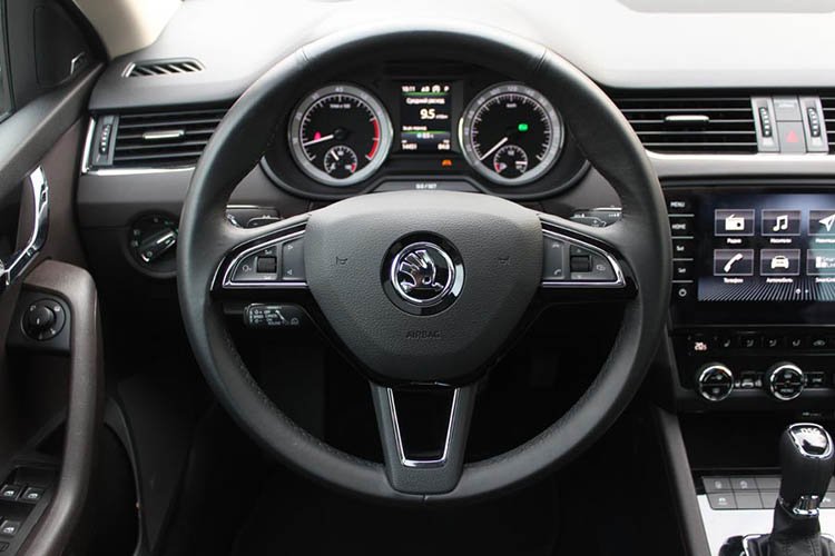 SKODA Octavia LAURIN & KLEMENT