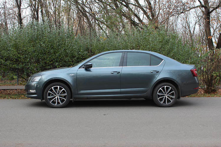 SKODA Octavia LAURIN & KLEMENT