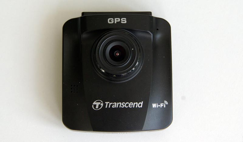  Transcend DrivePro 230 –  Full HD   GPS  Wi-Fi