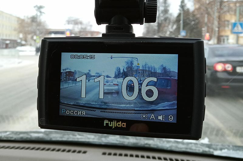 Fujida Zoom Smart –    GPS-  Wi-Fi, 