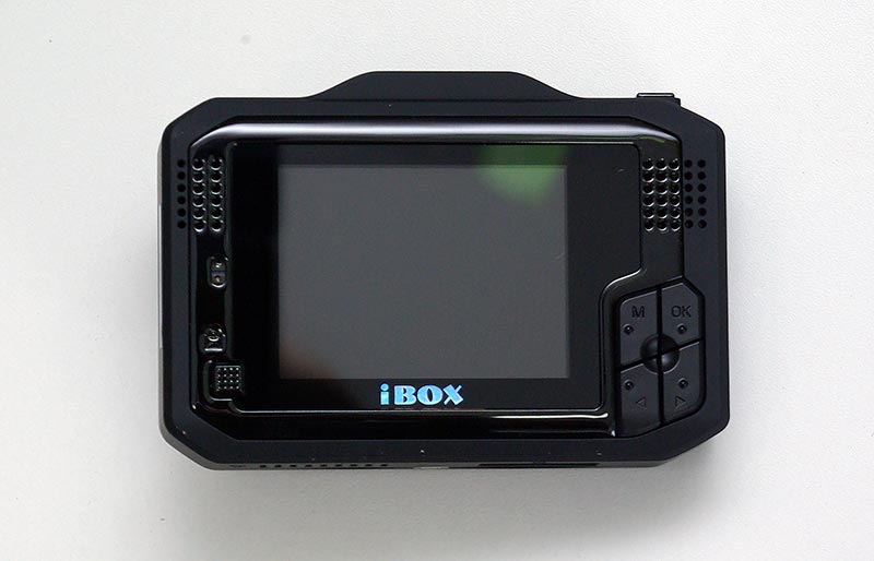 iBox F5 Slim Signature A12 – видеорегистратор, совмещенный с сигнатурным радар-детектором, тест
