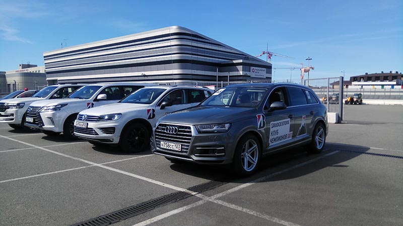 Bridgestone Alenza 001 –    SUV  , 