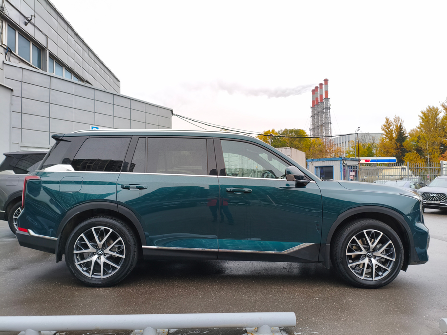 ������� ����������� ���������� GAC GS8 � Exeed VX ���������� �� ���� ����� ��������� �����. �����������, ��� ���������� �� ���������� �������, ��������� � �������� �������������.