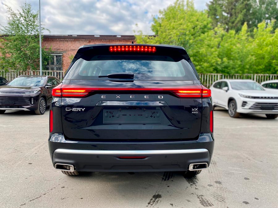 ������� ����������� ���������� GAC GS8 � Exeed VX ���������� �� ���� ����� ��������� �����. �����������, ��� ���������� �� ���������� �������, ��������� � �������� �������������.