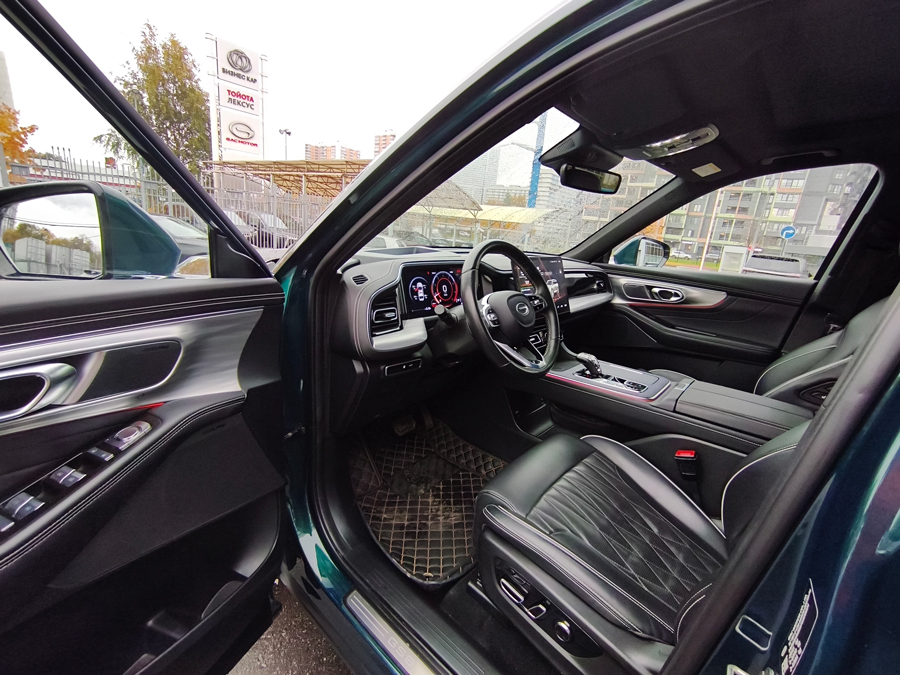 ������� ����������� ���������� GAC GS8 � Exeed VX ���������� �� ���� ����� ��������� �����. �����������, ��� ���������� �� ���������� �������, ��������� � �������� �������������.