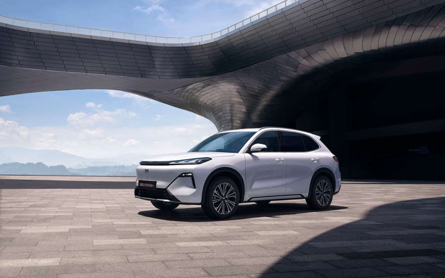 Geely      EX5 EM-i:  ,    943      — Pro  Max