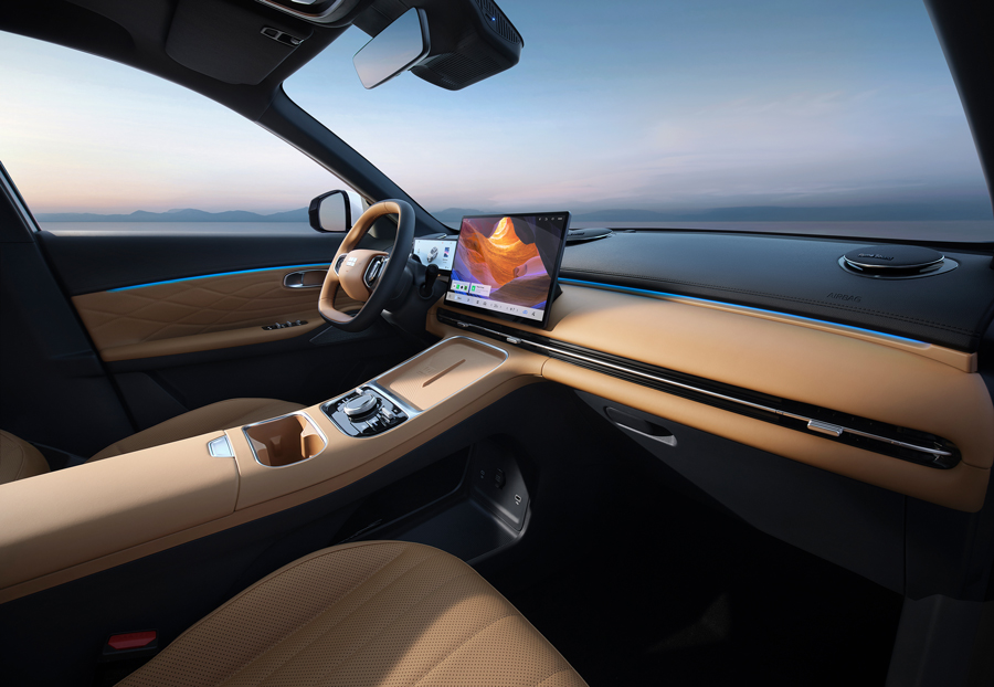 Geely      EX5 EM-i:  ,    943      — Pro  Max