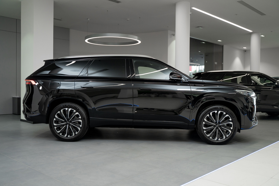 ����, ��������� � �������: ������� �������� JAECOO J8