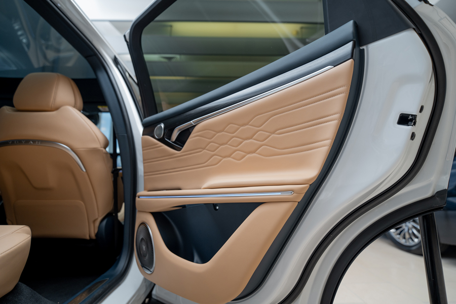 VOYAH FREE Sport Edition:      