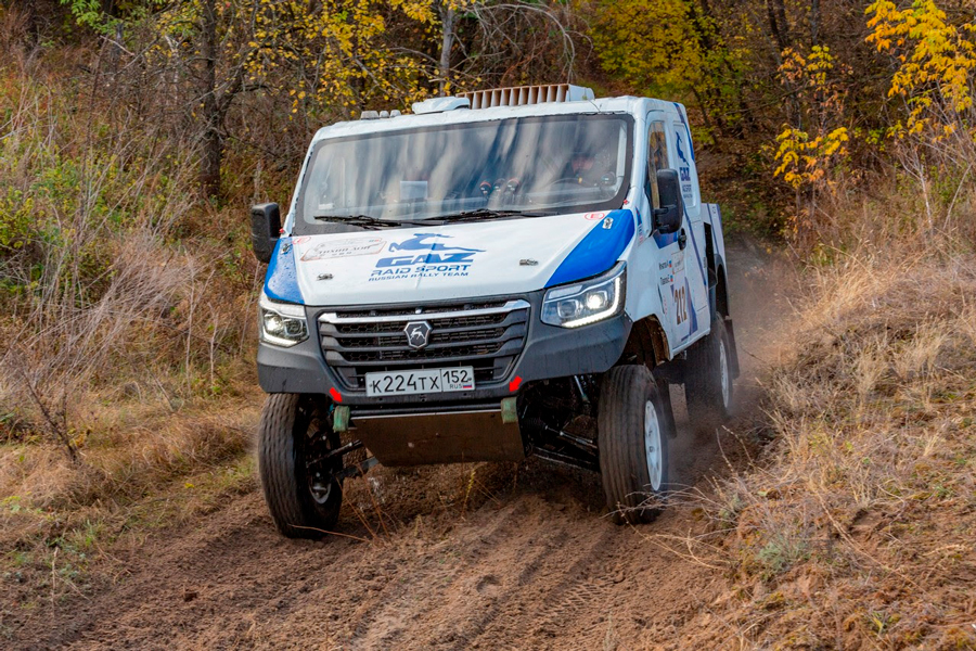  «  »     « » —     -   