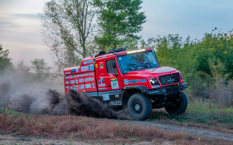  «  »       « » —      -