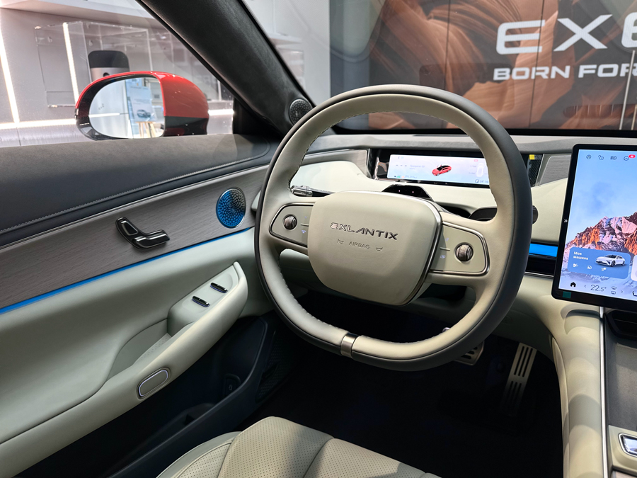 EXEED EXLANTIX ES Sport:  ,  ,     