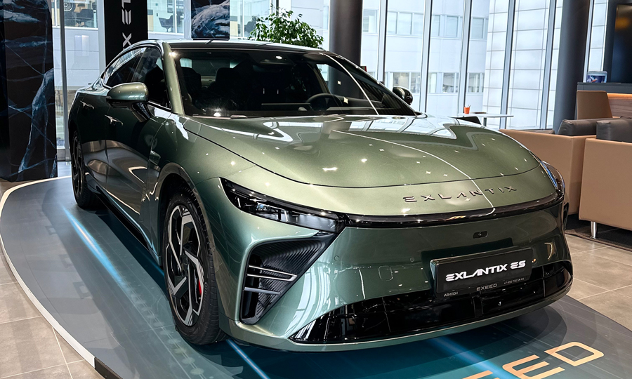 EXEED EXLANTIX ET  EXEED EXLANTIX ES:      