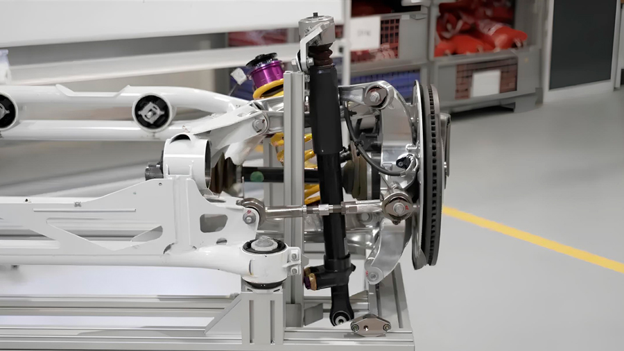   Geely Galaxy A7  24-    ,   