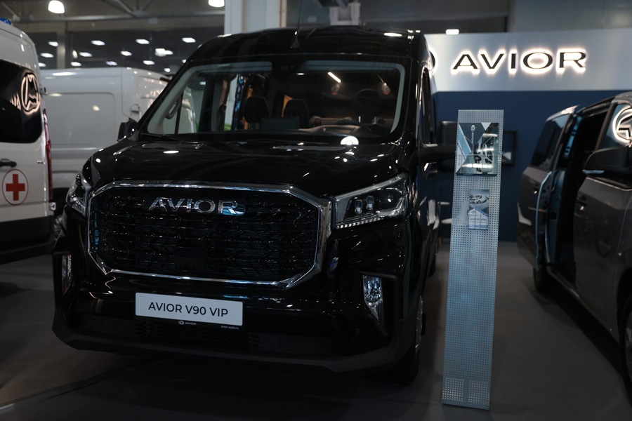  ComAutoTrans 2025  AVIOR    V90 VIP  G10 VIP    -