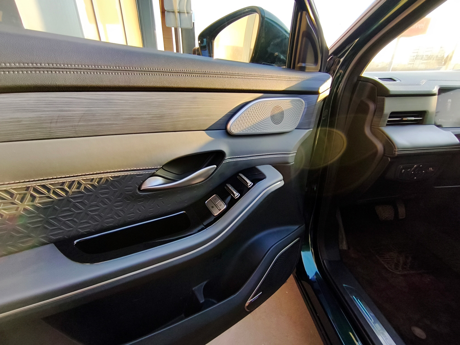 SOUEAST S09: ������� �������, ������� ������������ � �������