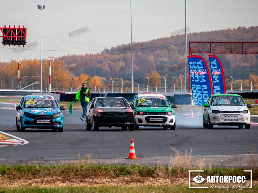 ����� YUKA ADV Pro Racing �� ADM Raceway ���� ����� ������� ��������������� ������