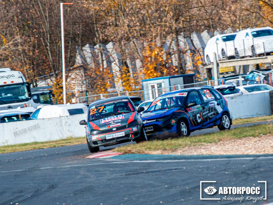 ����� YUKA ADV Pro Racing �� ADM Raceway ���� ����� ������� ��������������� ������