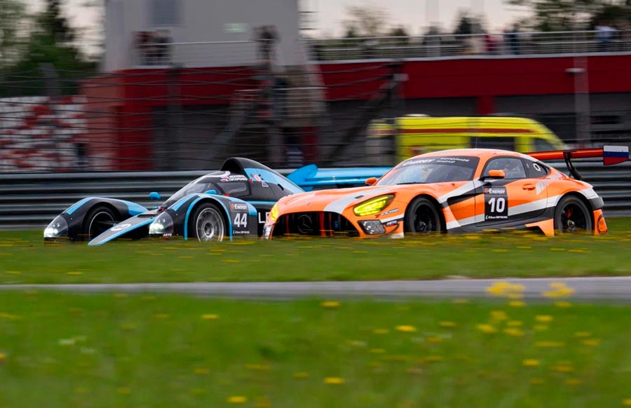 12-������� ������� �� Moscow Raceway: ����� ����� ����� ����������� ����������