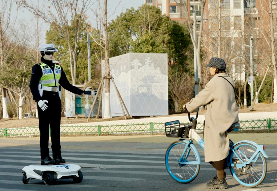 AiMOGA ��������� ������� ������-������������� R001 ��� ��������� �������� ������� � ������� �����