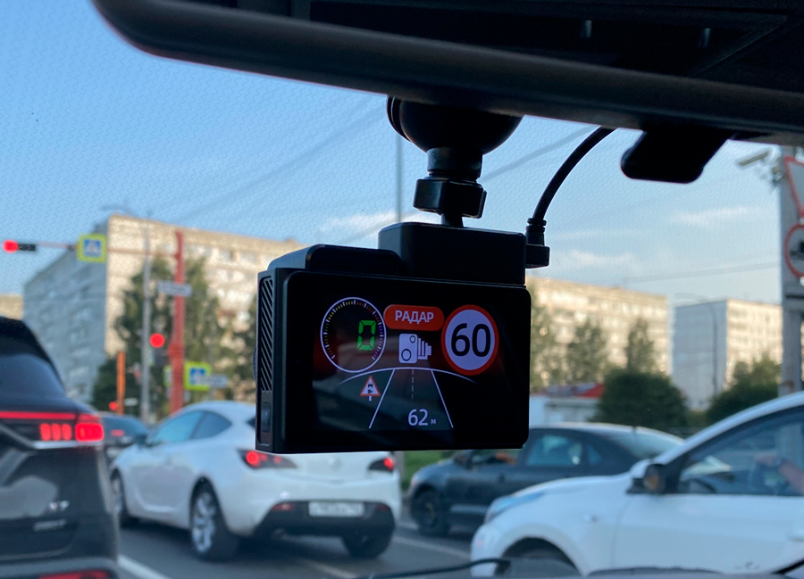 ���� �������������� ����������������� � ����������� 4� � GPS ���������� - Inspector Delta