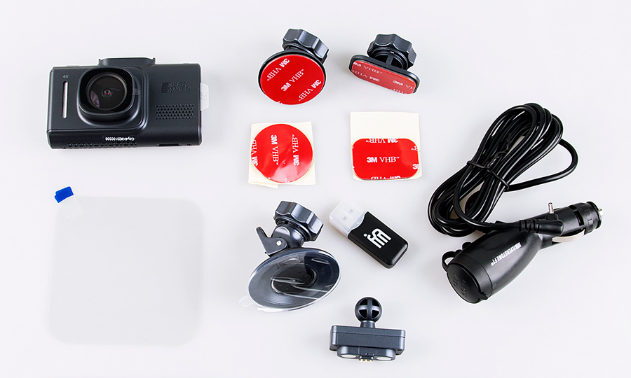 ���� SilverStone F1 CityScanner 4K: ���������������� � 4K-�������, GPS � ��������������� � �������