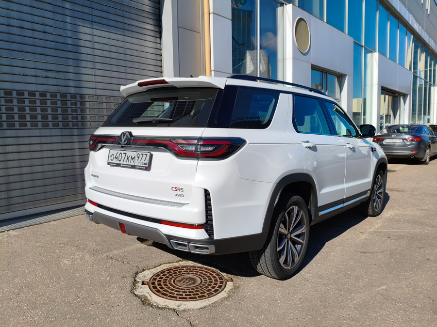 SOUEAST S09 Premium ��� Changan CS95: ����� ������� ��������� ������� ������ ���