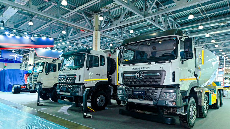  Dongfeng Motor  COMvex 2025:  , ,  —     