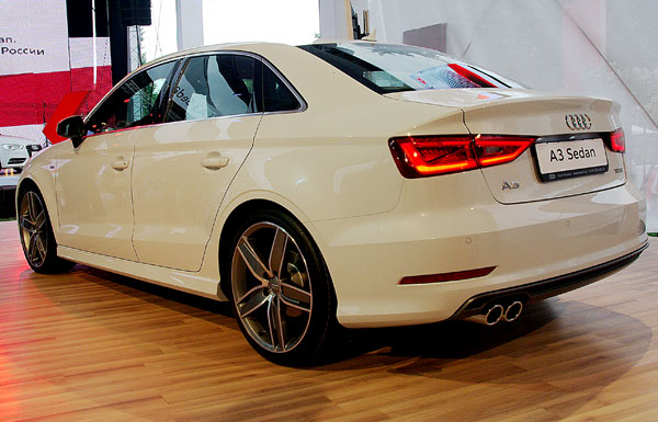 Audi A3 Sedan –      