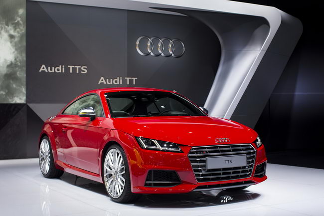  Audi TTS,     ,      Audi.