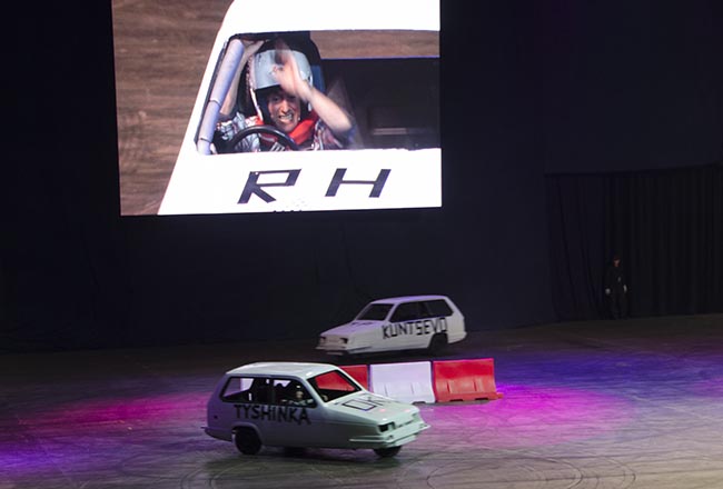           Reliant Robin  Top Gear 2013