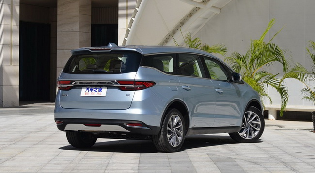          ,   Geely.       Geely «  360°».      ,        L2.  , Geely Jiaji    ,    .