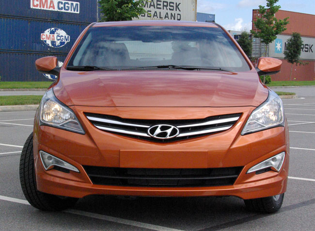  Hyundai Solaris –    