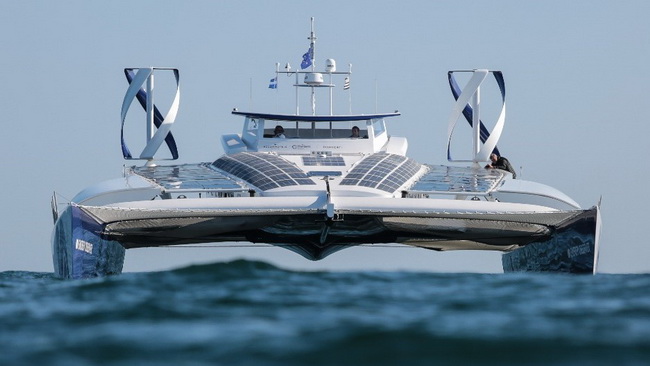  Energy Observer        :      ,              . Toyota                    .
