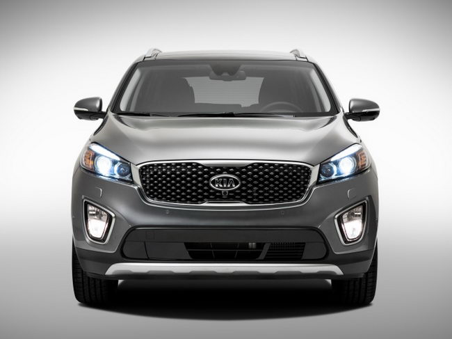   KIA Sorento       ,     —        KIA Cross GT.